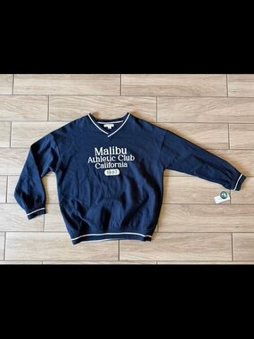 New Aeropostale Malibu Athletic Oversized V-Neck Sweatshirt size XS